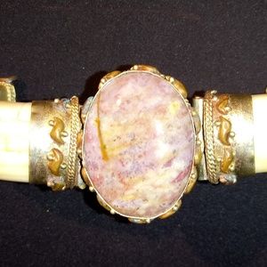 Elephant bone bracelt with genuine stone piece